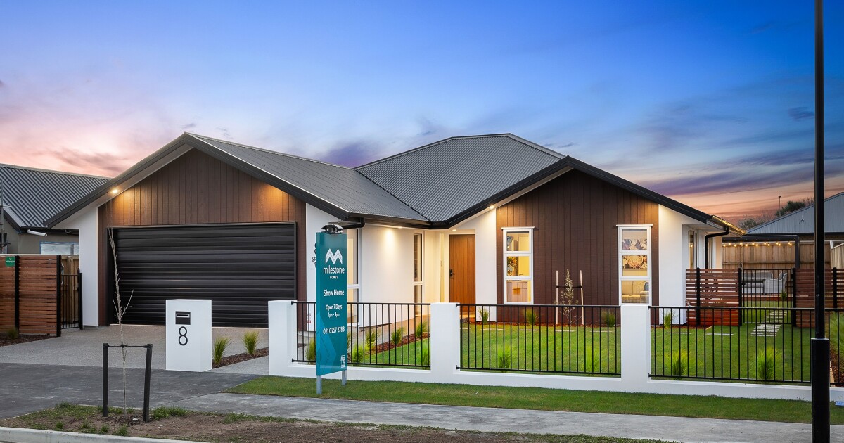 8 Strowan Avenue, Strowan Fields, Ashburton Milestone Homes