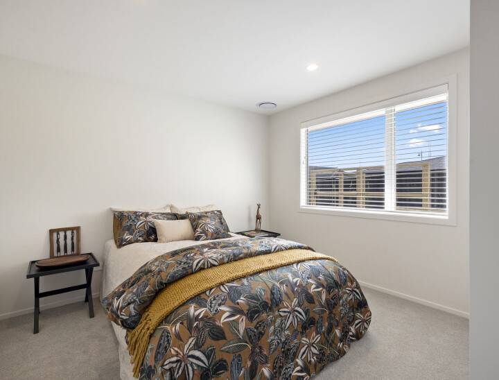 001 Open2view ID596521 Armadale