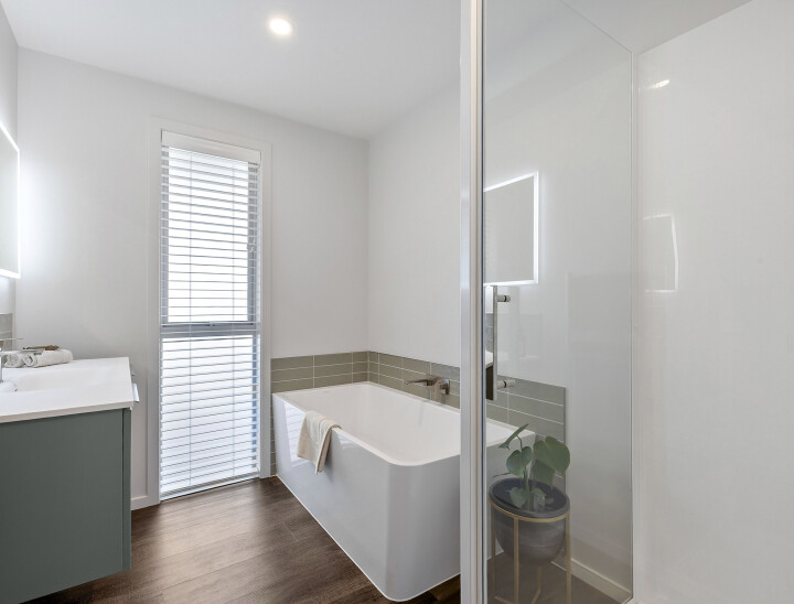 007 Open2view ID596521 Armadale