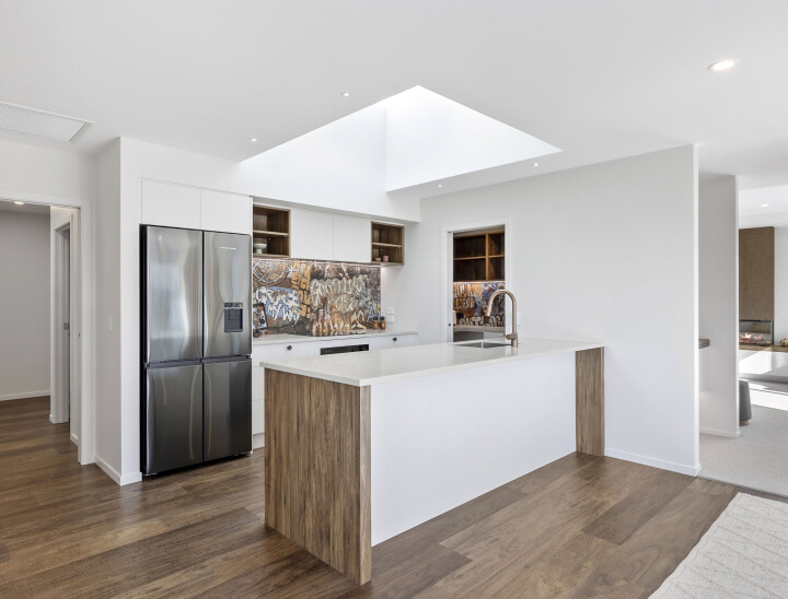 013 Open2view ID596521 Armadale