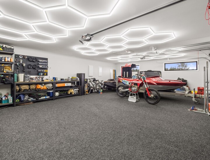 03c89a0fe44ab56252dbe89486abf56e4a59e1c3