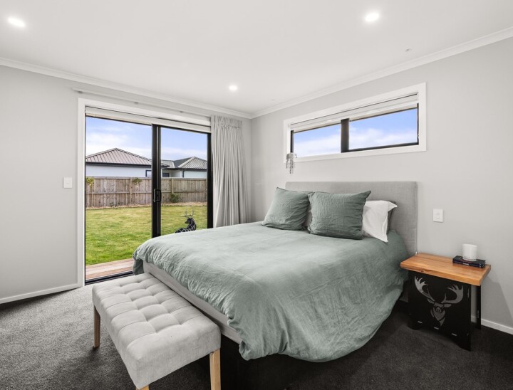 dda0a3c923755c3ae944f3a458e2f435b52a67dd