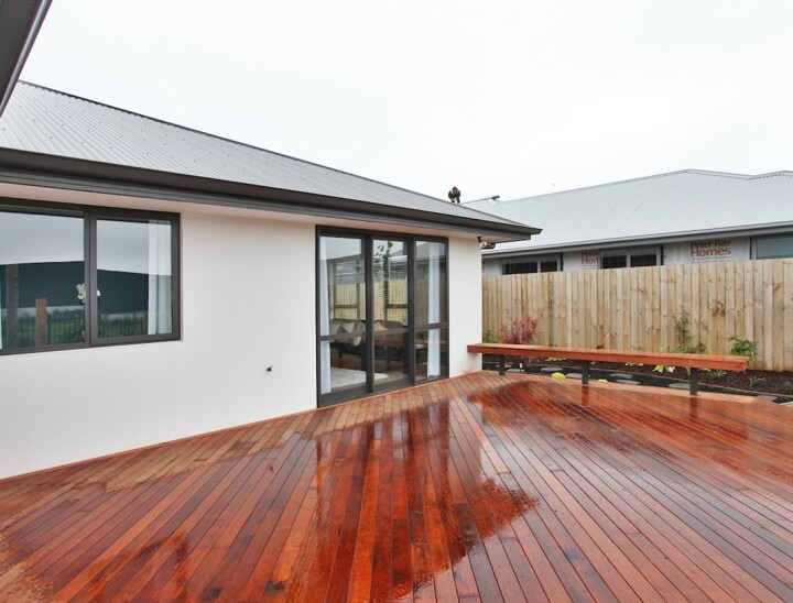 dfd013e960a5fca9c18b32e5c19220d642bf81a8