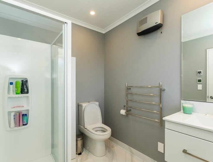 e2a654dec128c2f3fca2a40f33398b11c4e1c092