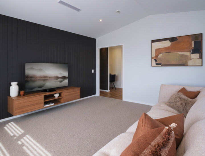 show home 12